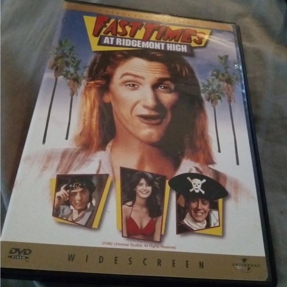 𝅺FAST Times at Ridgemont High DVD Great Condition